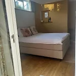 Der Zee Apartment *