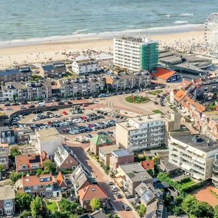 Der Zee Apartment *